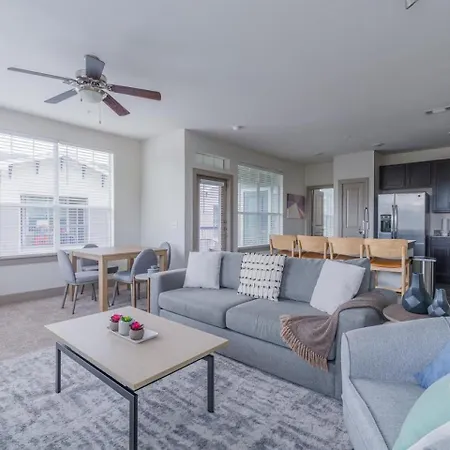 Landing At The Grayson - 2 Bedrooms In Cypressdale